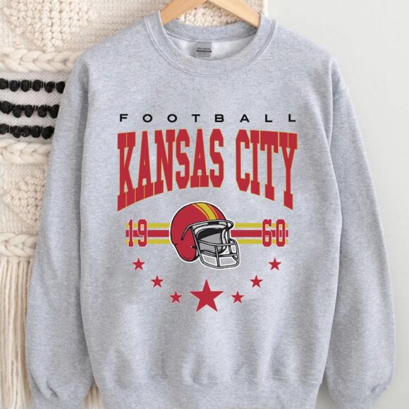 Retro Kansas City Chiefs 1960 Sweatshirt N FL KC Chiefs Football Shirt - Picture 1 of 3